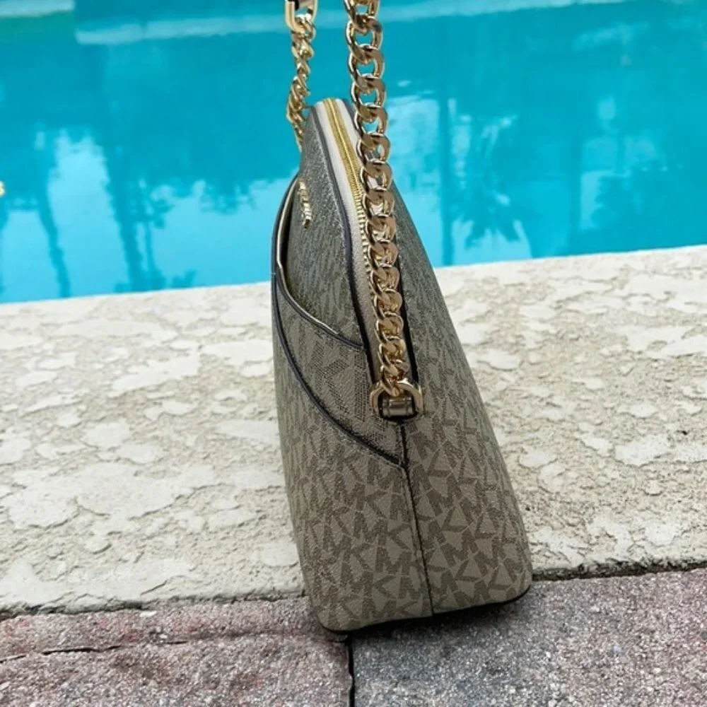 Michael Kors Jet Set Travel Medium Dome Crossbody Bag Pale Gold
